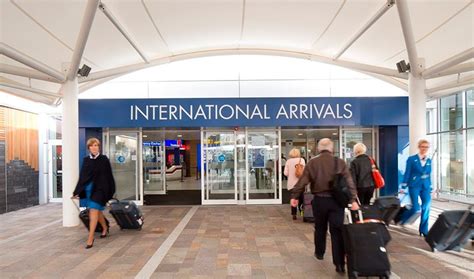 glasgow airport live arrivals